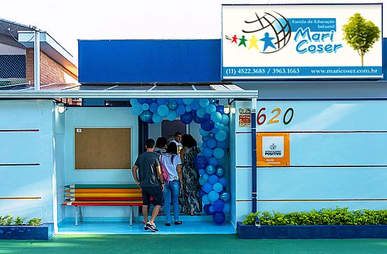 Frente - Escola Mari Coser